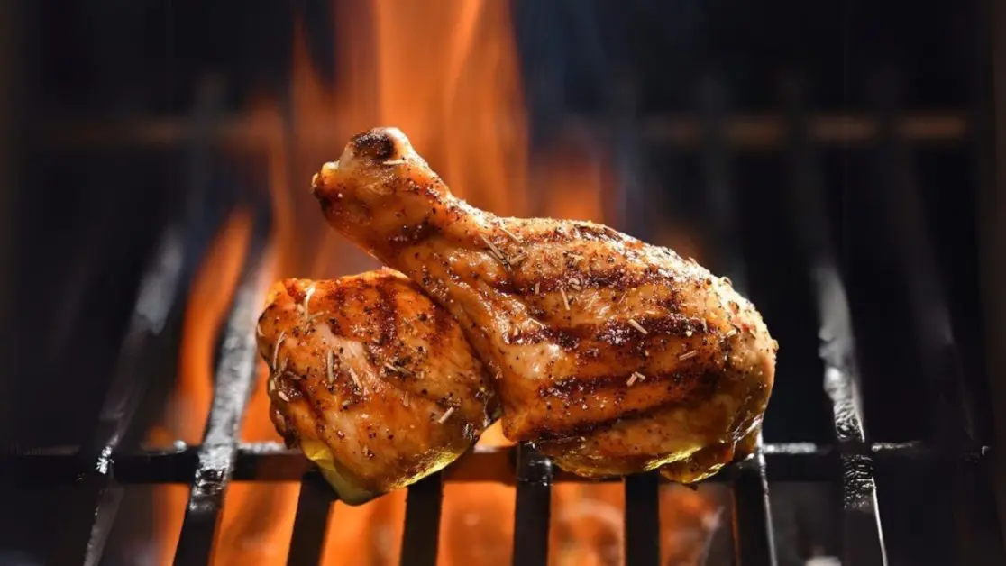 Microwave Grills Cook Chicken