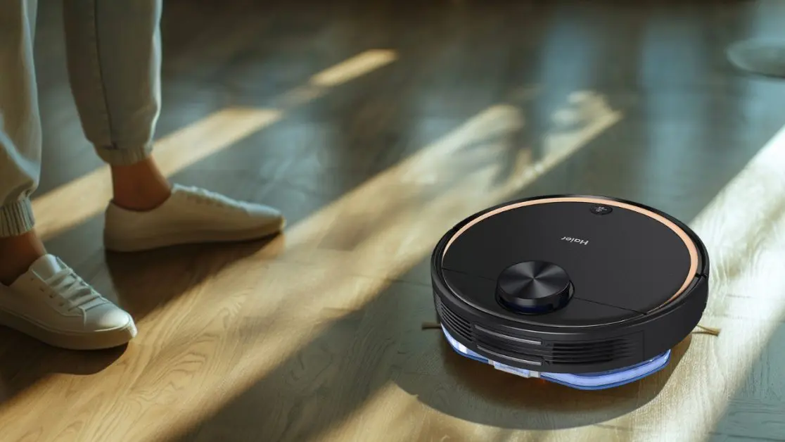 Get Smart Robot vacuum cleaner with rich features