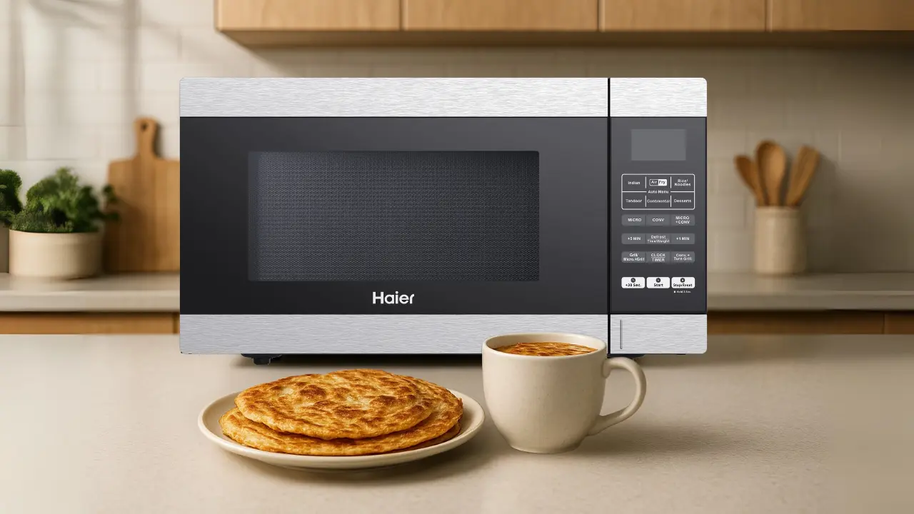 Use Your Microwave to Reheat Gharwala Parathas Without Sogginess