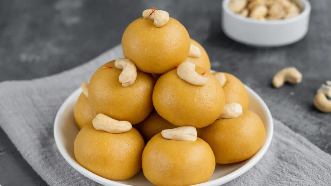 besan ladoo